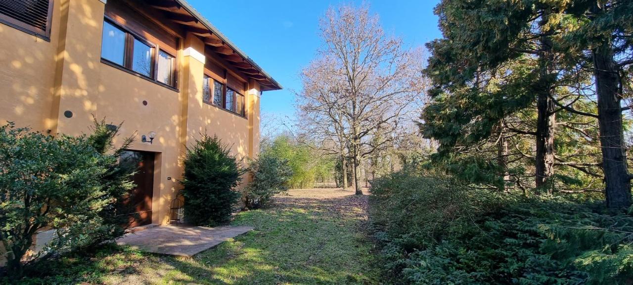 Farolfi Apartments Villa Galliera Bologna Bagian luar foto
