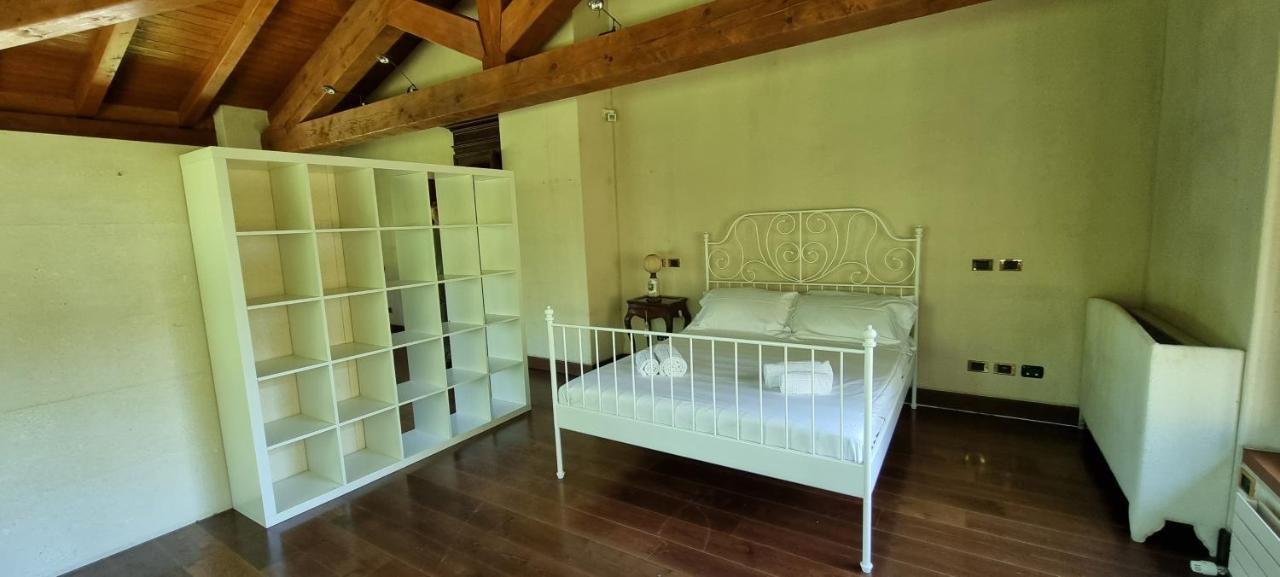 Farolfi Apartments Villa Galliera Bologna Bagian luar foto