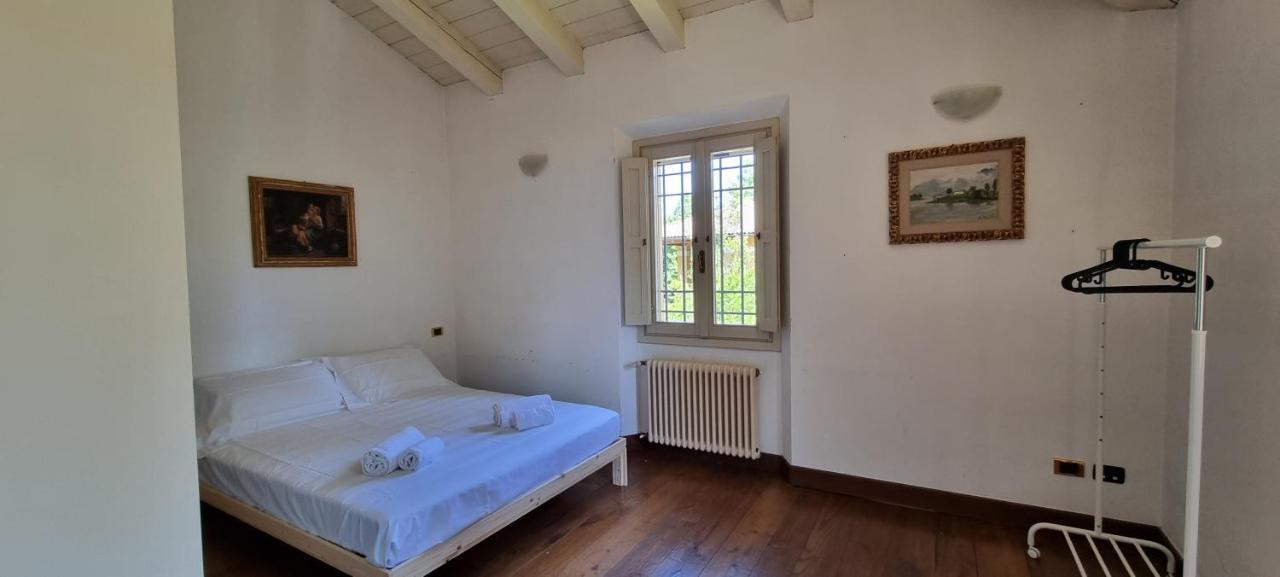 Farolfi Apartments Villa Galliera Bologna Bagian luar foto