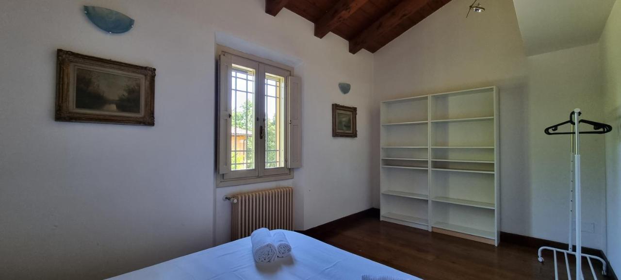 Farolfi Apartments Villa Galliera Bologna Bagian luar foto